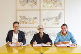 v.l.n.r. Prof. Dr. Dr. h.c. Lambert T. Koch (Vorsitzender der LRK-NRW, Rektor der Bergischen Universität Wuppertal), Prof. Julia B. Bolles-Wilson (Präsidentin der Nordrhein-Westfälischen Akademie der Wissenschaften und der Künste), Prof. Dr. Holger Burckhart (Vorsitzender der LRK-Initiative Humboldtⁿ Rektor der Universität Siegen)