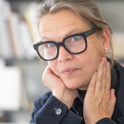 Porträtfoto Heike Hanada